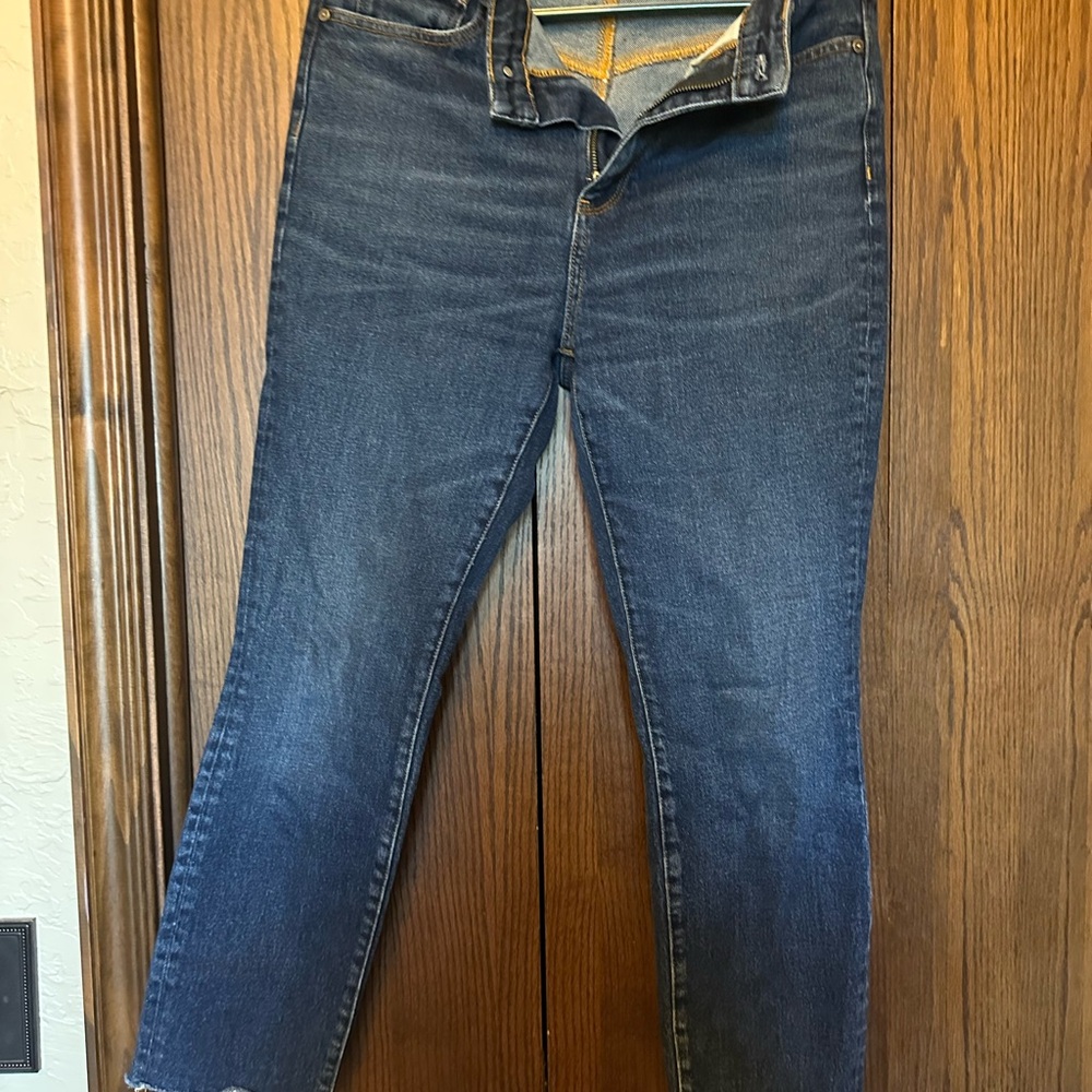 Woman HALE High Rise cropped jeans